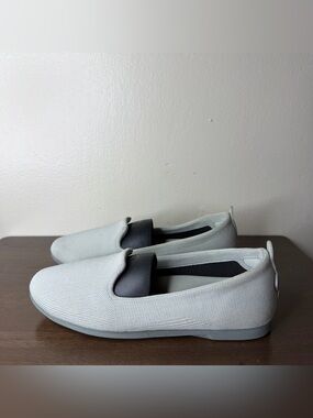 Vessi Gray Waterproof Market Flats 5.5 Womens